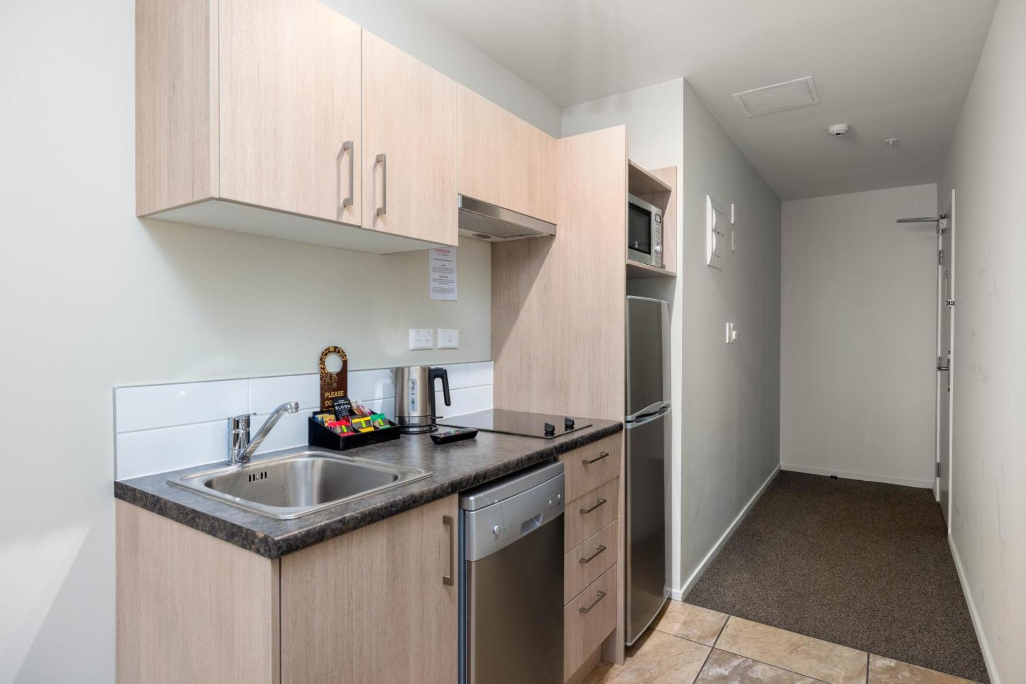 Ramada Suites By Wyndham Christchurch City Kültér fotó
