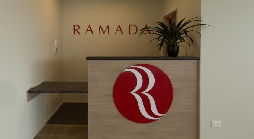 Ramada Suites By Wyndham Christchurch City Kültér fotó