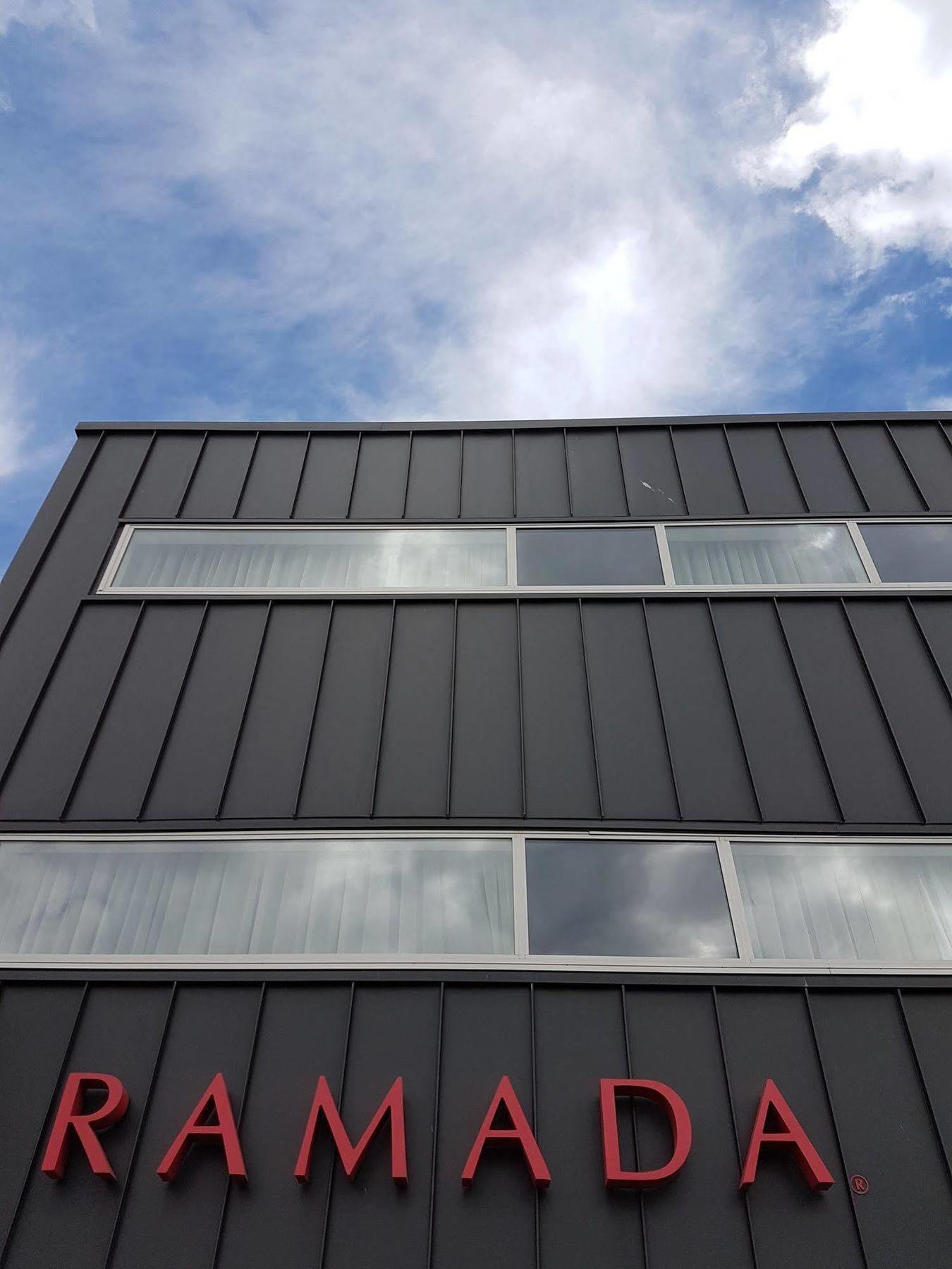 Ramada Suites By Wyndham Christchurch City Kültér fotó