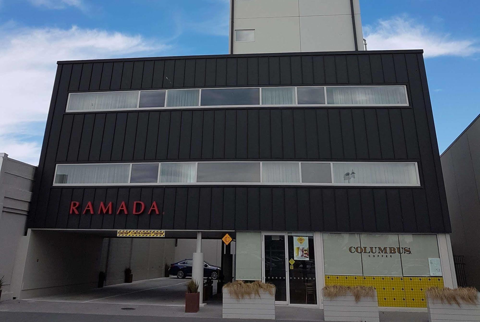 Ramada Suites By Wyndham Christchurch City Kültér fotó